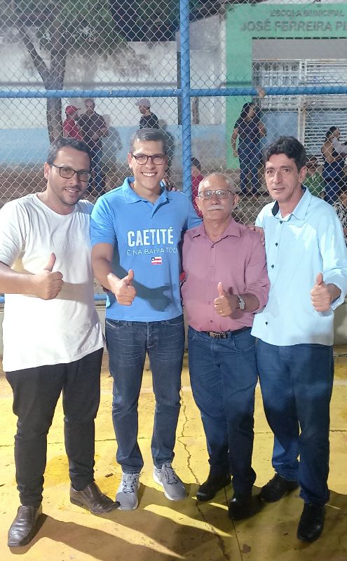 Pré- candidato à deputado federal Jayme Vieira Lima esteve pela primeira vez em Caetité no povoado de Campinas em Santa Luzia. — imagem 25